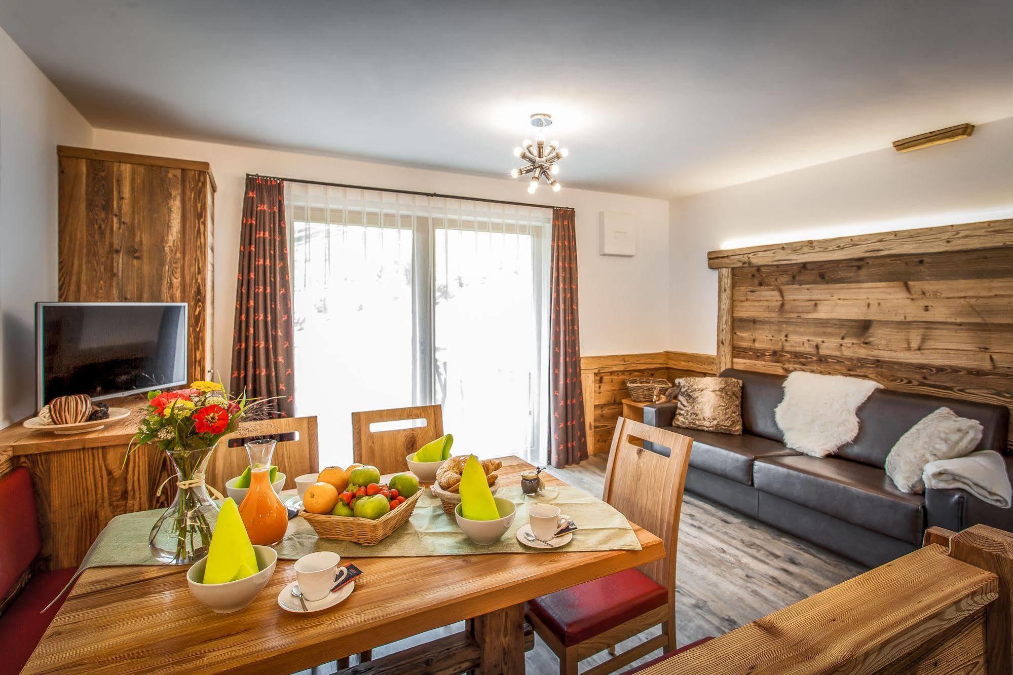 סן ויג'יליו די מרבה Alpine Mountain Chalet מראה חיצוני תמונה